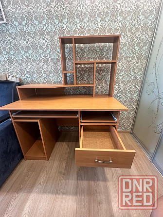 Продам письменный стол Донецк - изображение 1