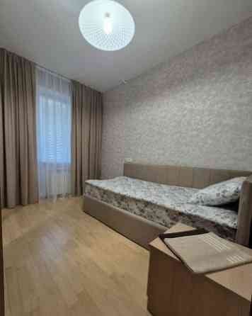 Сдаю двухкомнатную квартиру 49.0 м² этаж 7/9 город Донецк, Киевский район, жд вокзал Донецк