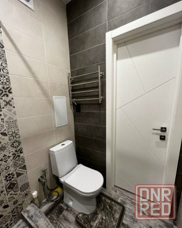 Сдаю однокомнатную квартиру 25.0 м² этаж 4/5 город Донецк, Ворошиловский район Донецк - изображение 2