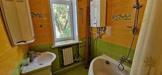 Продам 3-х комнатную квартиру на ул. Горького, в Ворошиловском районе. Донецк