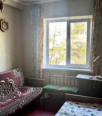 Продам 3к.кв. Калининский р-н. Ориентир Калининский рынок. ул.Овнатаняна. Донецк