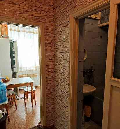 Продам 3к.кв. Сталинка. Калининский р-н. Ориентир ост. Разенкова. Донецк