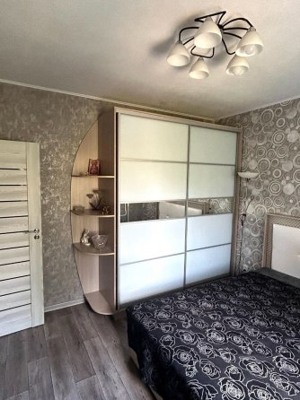 Продам 3 ком. кв. Донской ( чешка) Донецк