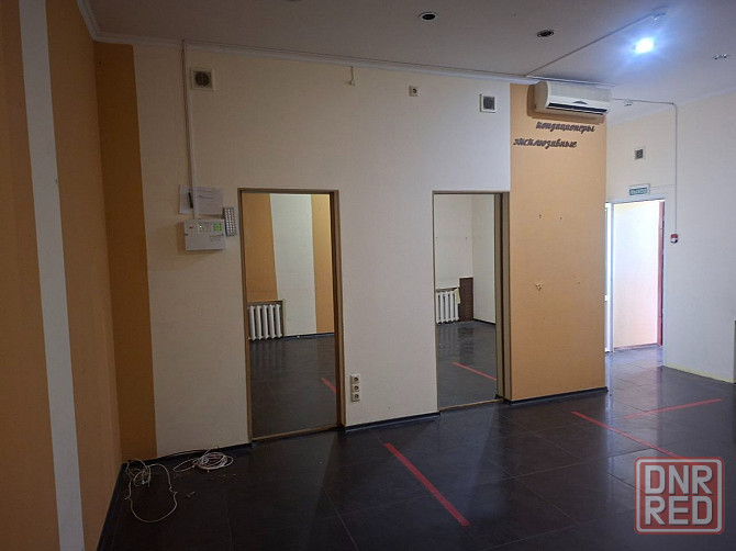 Аренда магазина 33 м2 в самом центре Донецка. Напротив библиотеки Крупской. Донецк - изображение 6