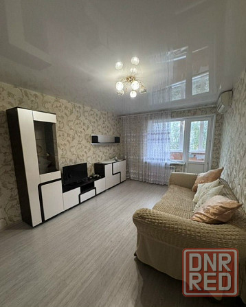 даю двухкомнатную квартиру 53.0 м² этаж 3 город Донецк, Донецк - изображение 1