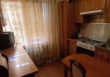Сдаю однокомнатную квартиру 35.0 м² этаж 1/5 город Донецк, Донецк