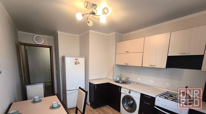 Сдаю однокомнатную квартиру 37.0 м² этаж 5 город Донецк, Киевский район, улица Артема Донецк - изображение 4