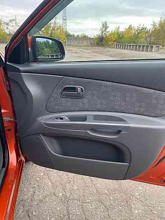 Продам Kia Rio 2 Донецк