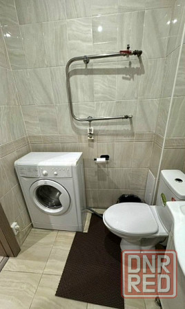 Сдаю однокомнатную квартиру 37.0 м² этаж 3/6 город Донецк, Ленинский Донецк - изображение 4