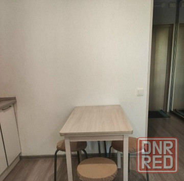Сдаю студию 30.0 м² этаж 10/10 город Донецк, Ворошиловский район, проспект Богдана Хмельницкого. Донецк - изображение 1