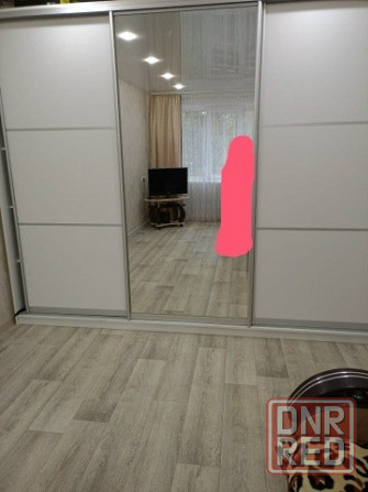 Срочно сдам однокомнатную квартиру в Ленинском районе, мкрн Голубой Донецк - изображение 6