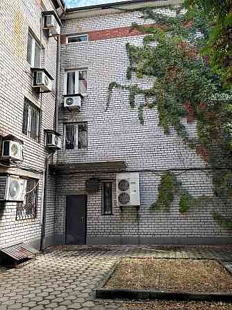 Продажа отдельно стоящего здания , центр города, ул Постышева Донецк