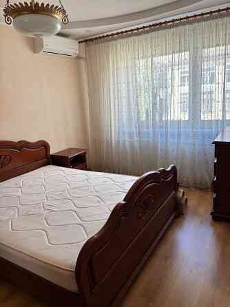 Продам блок из двух квартир в центре Донецк