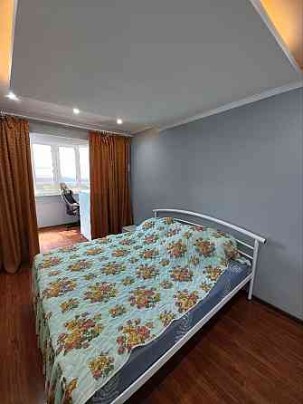 Продам 3 к.кв. 5/9 г. Енакиево, Юнокоммунаровск Донецк