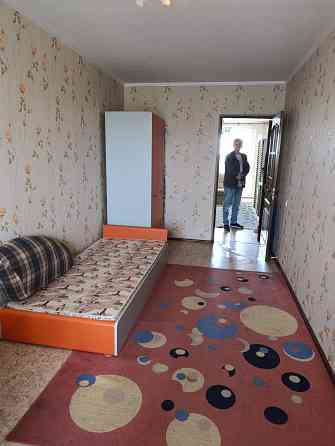 Продам 3 ком. квартиру 6/9, 68 м2. Калининский район , бульвар Шахтостроителей 24. Донецк