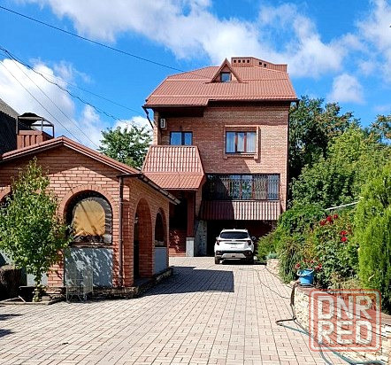 Продам трехуровневый кирпичный дом. Куйбышевский р-н. Ориентир пл.Бакинских Комиссаров. ул.Дубравная Донецк - изображение 1