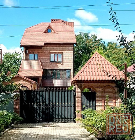 Продам трехуровневый кирпичный дом. Куйбышевский р-н. Ориентир пл.Бакинских Комиссаров. ул.Дубравная Донецк - изображение 1