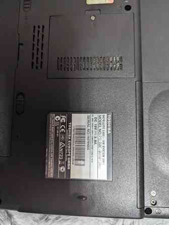 Ноутбук Toshiba L300 Макеевка