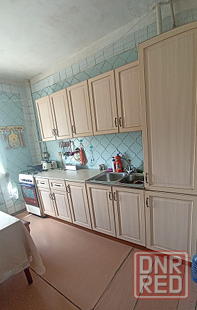 Продам 4-х комн квартиру в городе Луганск 1-й Микрорайон Луганск - изображение 1