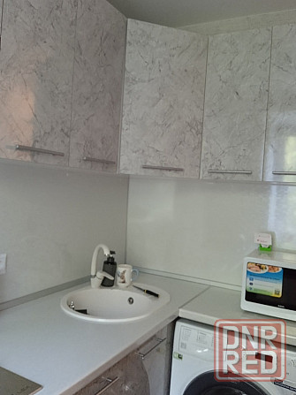 Сдам 1-комнатную квартиру в Буденовском районе, Цветочный. Донецк - изображение 2