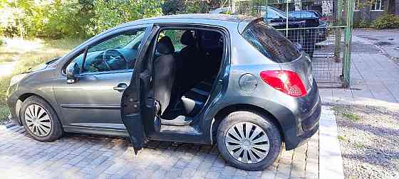 Продам автомобиль peugeot 207 Донецк