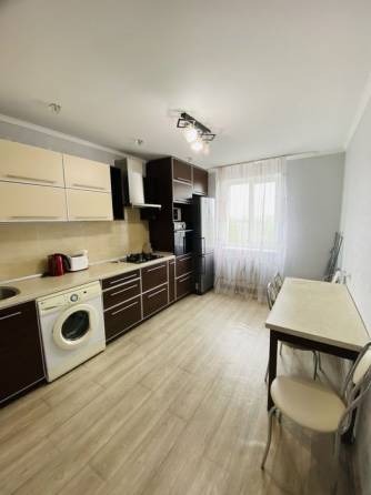 Предлагается в аренду крупногабаритная однокомнатная квартира площадью 41м² в Донецк