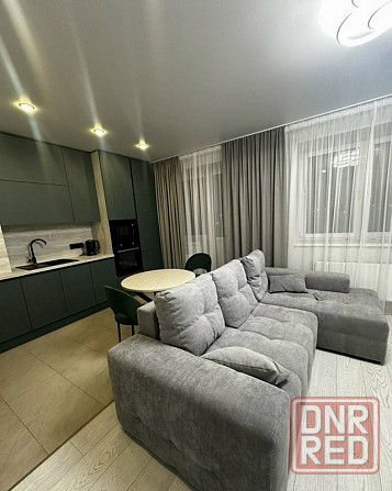 Сдаю двухкомнатную квартиру-студию 46.0 м² этаж 4, город Донецк, Донецк - изображение 1