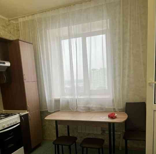 Сдаю однокомнатную квартиру 37.0 м² этаж 9/9 город Донецк, Будёновский район, Пролетарская улица. Донецк
