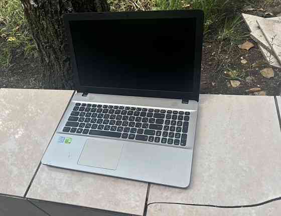 РаСрОчКа Asus X541 (core i3-7100,8gb,SSD,gefomx92 Донецк