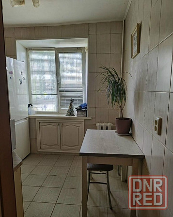 Сдаю однокомнатную квартиру 30.0 м² этаж 2/5 город Донецк, район Донецк - изображение 3