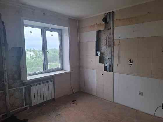 Продажа крупногабаритной 3-комнатной квартиры Мариуполь