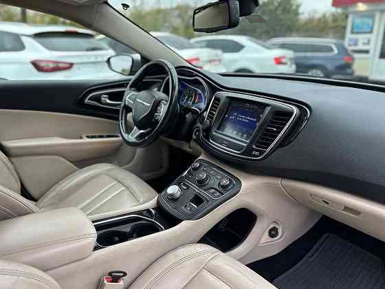 Chrysler 200с Шахтерск