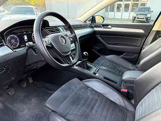 Volkswagen Passat B8 Шахтерск