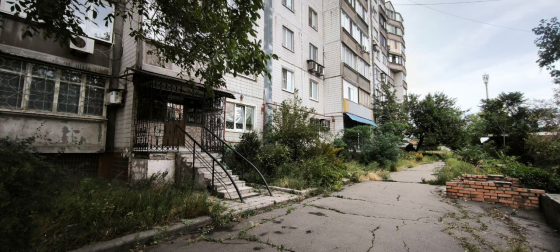 Сдается фасадное помещение в Макеевке в районе рынка Баракат Макеевка