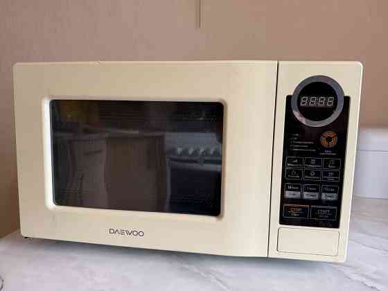 Продам микроволновую печь Daewoo Донецк