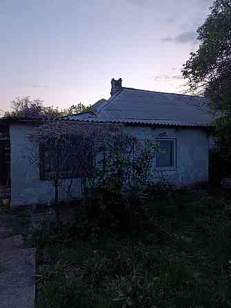 продаётся квартира на земле 50 м2 в петровском р-не Донецк