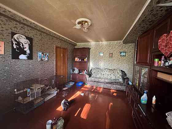 Трехкомнатная комнатная квартира в Ворошиловском районе. ул. Розы Люксембург Донецк