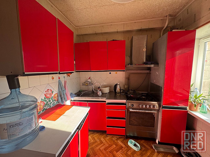 Трехкомнатная комнатная квартира в Ворошиловском районе. ул. Розы Люксембург Донецк - изображение 7