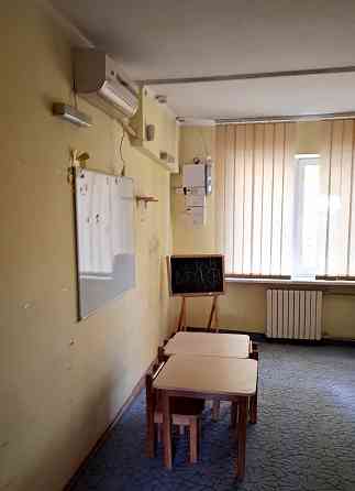 Продам коммерческое помещение. Ленинский р-н. Ориентир мкр. Голубой-1. пр.Ленинский. Донецк