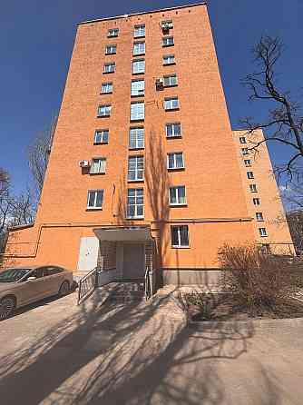 в продажу предлагается четырехкомнатная квартира в центральном районе Мариуполь
