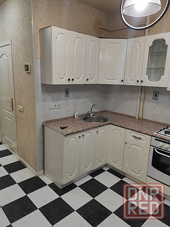 Сдается 1 комнатная квартира в самом центре города возле ДонНу , Ворошиловский р-н, проспект Театрал Донецк - изображение 1