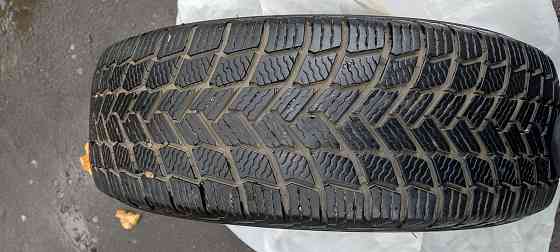 Продам неубиваемые зимние шины Michelin X-Ice Snow. 205/60/16. 5500 руб./шт. Макеевка