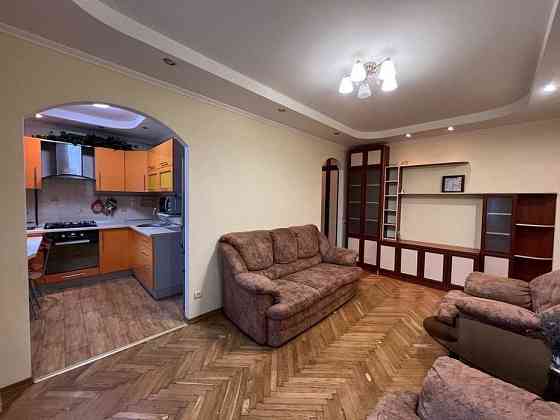 Сдам в Кировском районе двухкомнатную квартиру Донецк