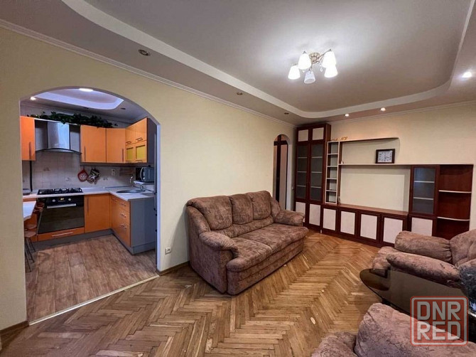 Сдам в Кировском районе двухкомнатную квартиру Донецк - изображение 1