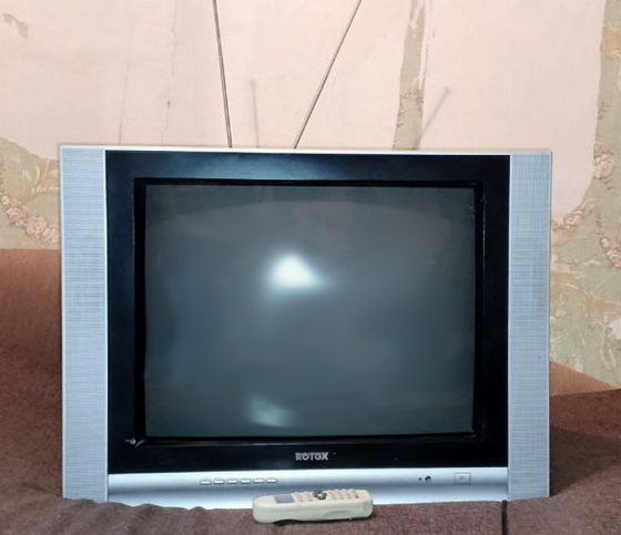 Продам телевизор Rotex 21' (53 cm) Донецк