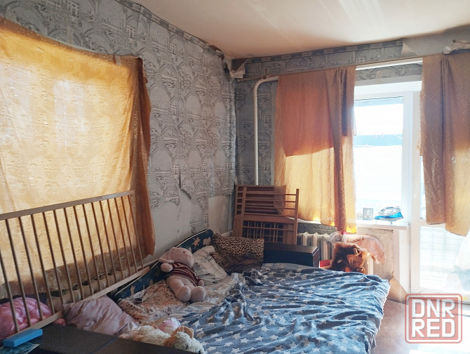 Продам 1 комнатную квартиру в Ильичевском районе Мариуполь - изображение 2
