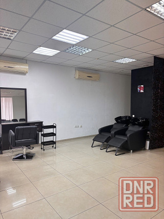 Парикмахерское кресло в аренду Донецк - изображение 2