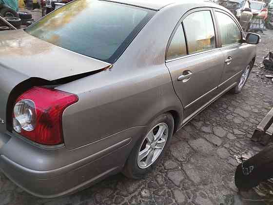 Разборка Toyota Avensis T250 Макеевка