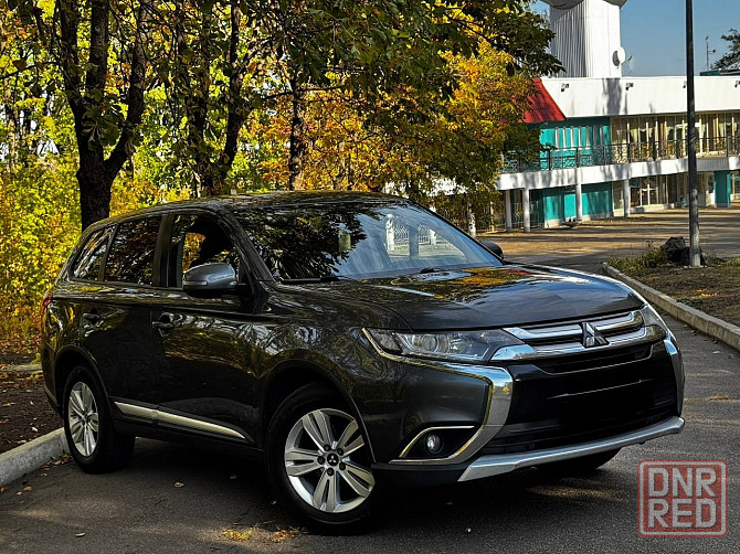 Продам семейный автомобиль Mitsubishi Outlander 2018 года выпуска Донецк - изображение 1