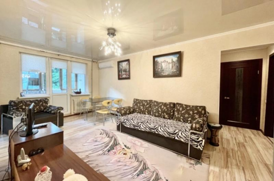 Трехкомнатная на Набережной Донецк